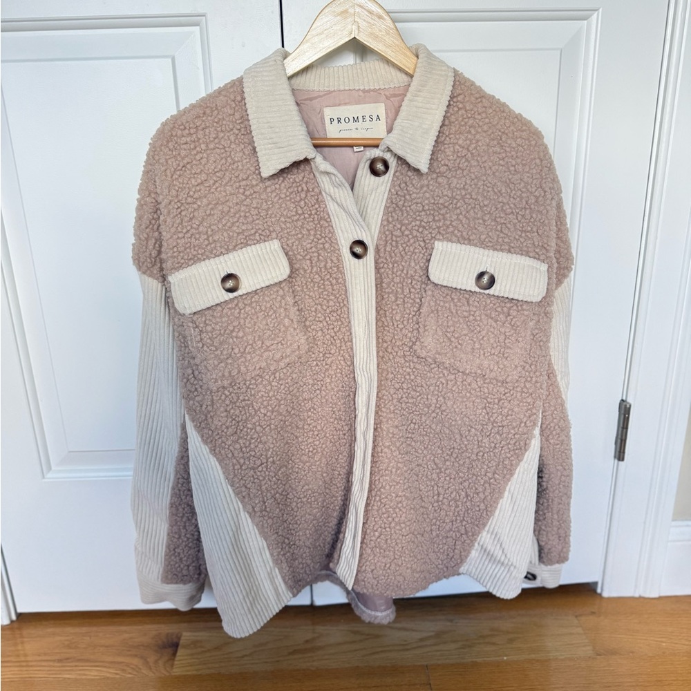 Promesa Women's Cream and Tan Teddy Jacket